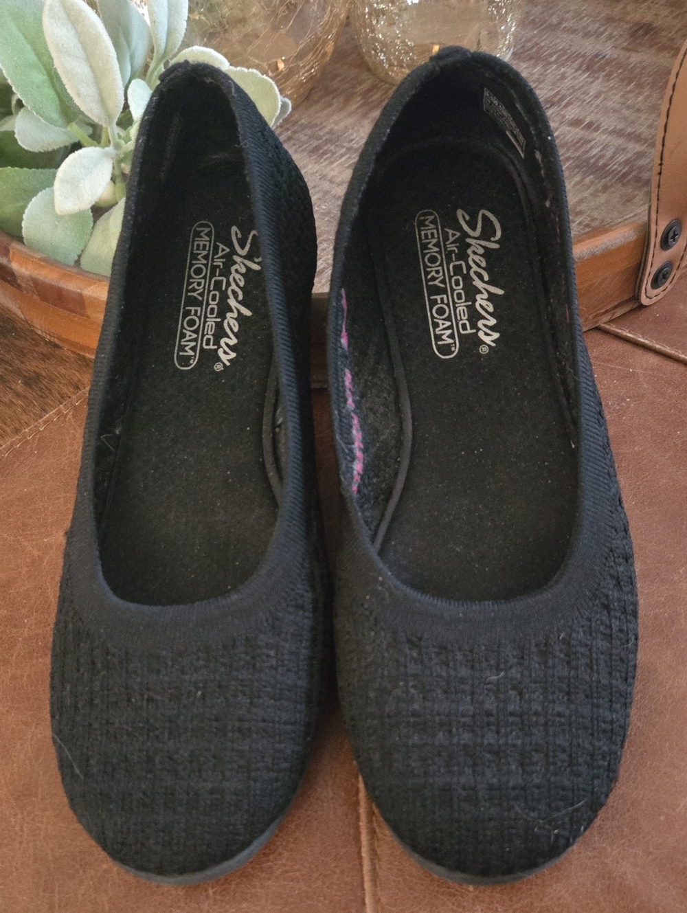 Skechers Black Knit Slip-On Memory Foam Flats 9.5